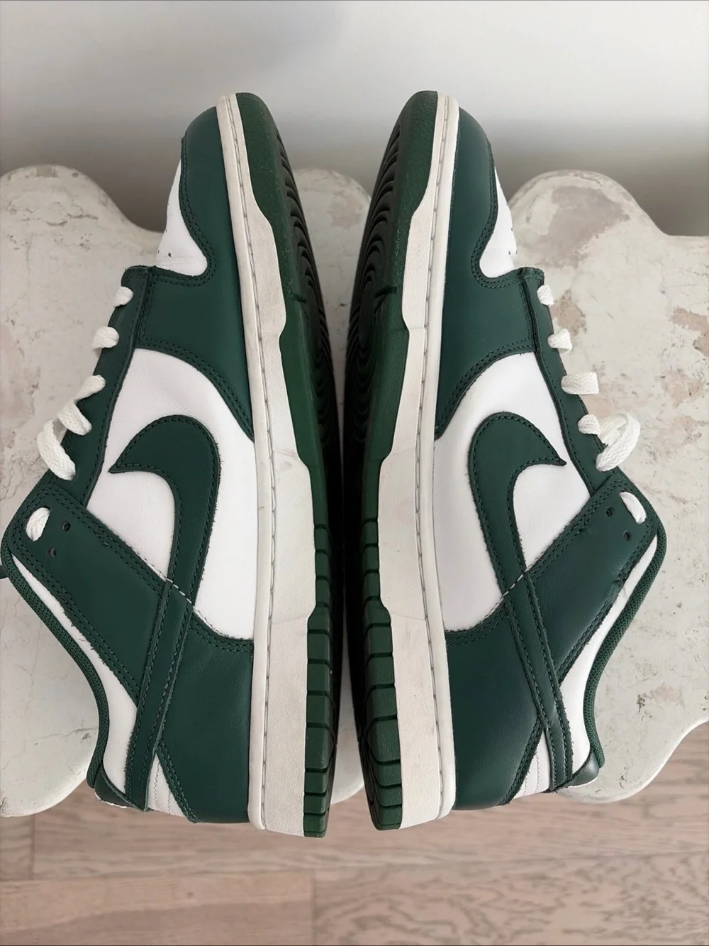 Nike low top